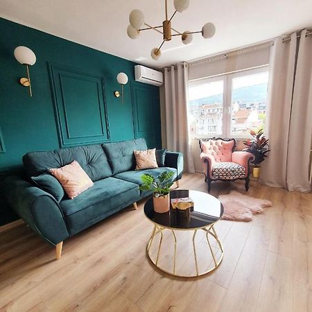 Lovely Gem At The Best Location In Skopje Center Bagian luar foto